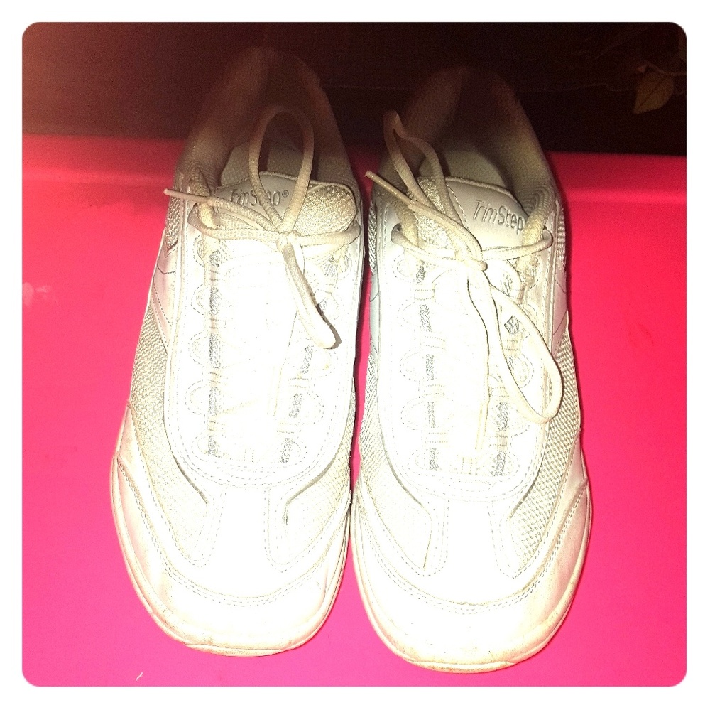 Womens Trim step walking shoes