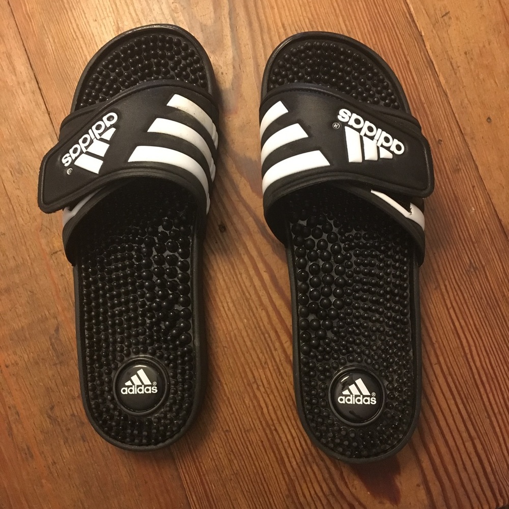 ADIDAS Adissage Sliders
