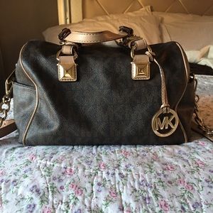 Michael Kors purse