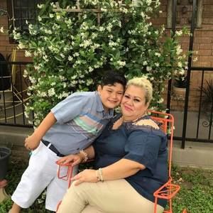 Meet your Posher, Sonia