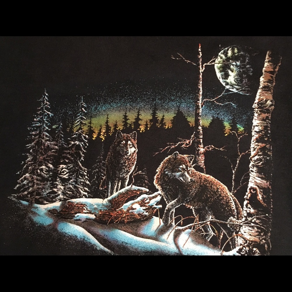 Scenic Wolf Hoodless Sweatshirt