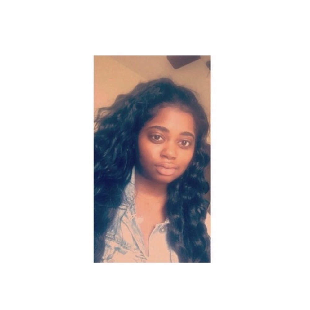 Meet your Posher, Charnitta