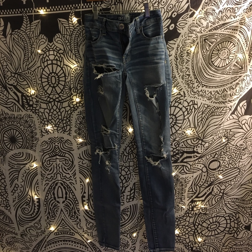 american eagle jeans with holes, light blue