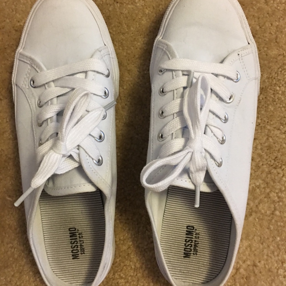 White lace up sneaker mule