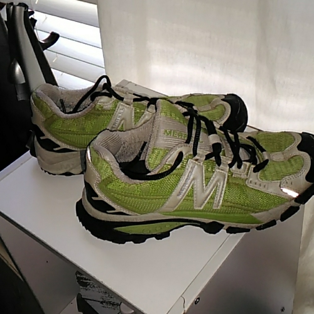 Merrell tennis shoes