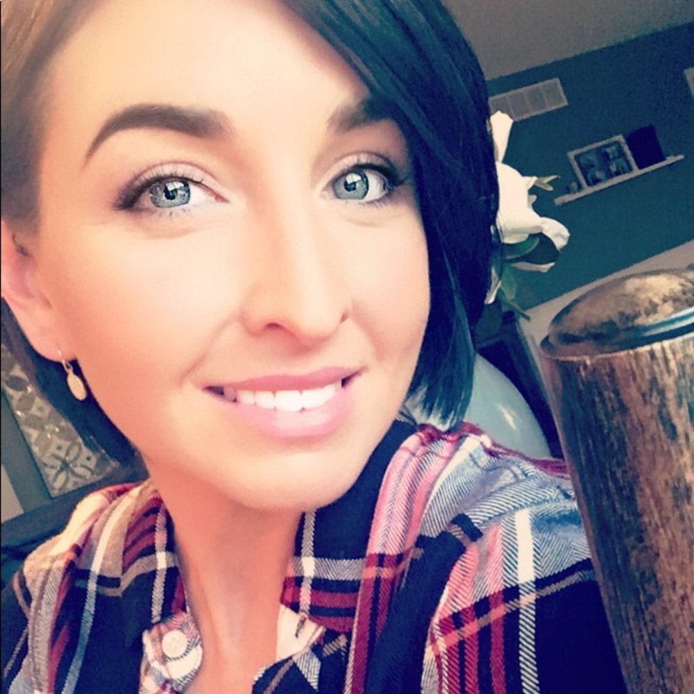 Meet your Posher, Joanna