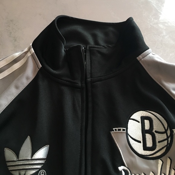 Brooklyn Nets Jacket - Picture 5 of 8