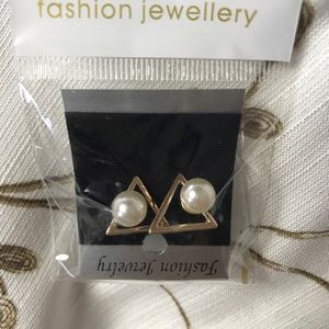 Set of 3 earrings and accesories
