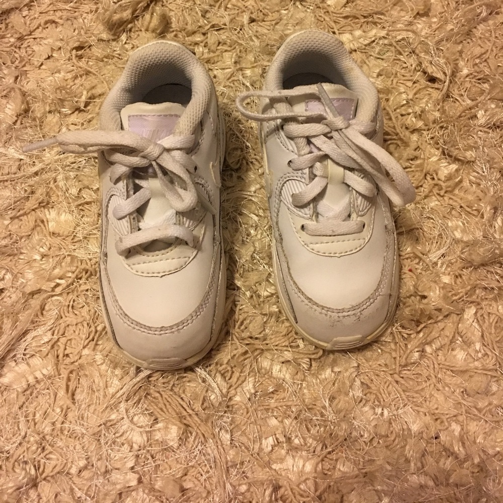 Kids sneakers