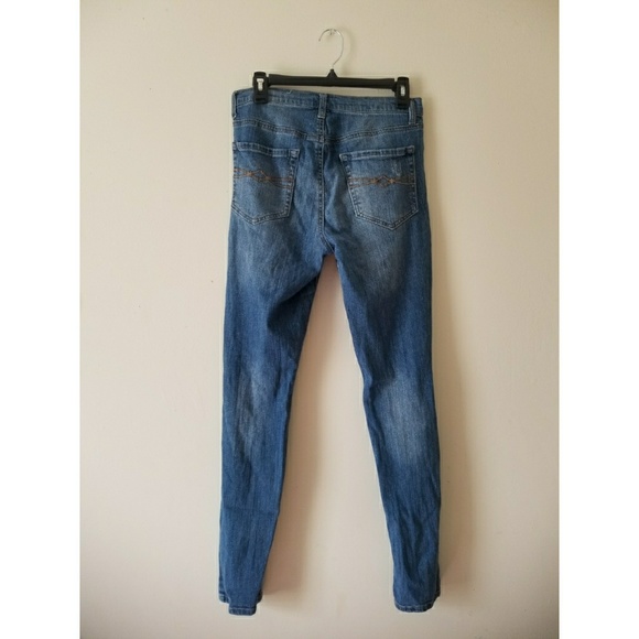 Mudd High Waisted Skinny Jeans w/ Holes - Picture 2 of 3