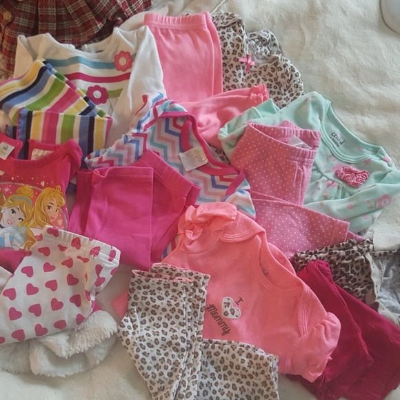 7 outfits - Picture 1 of 1