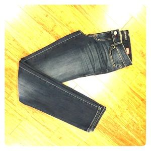 Level 99 Lily Skinny Straight Jeans sz27