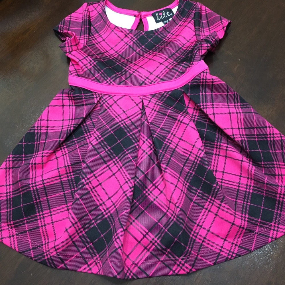 ❗️SOLD❗️Adorable Girl Dress - Picture 1 of 4