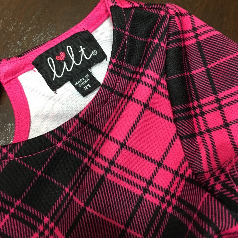 ❗️SOLD❗️Adorable Girl Dress - Picture 2 of 4