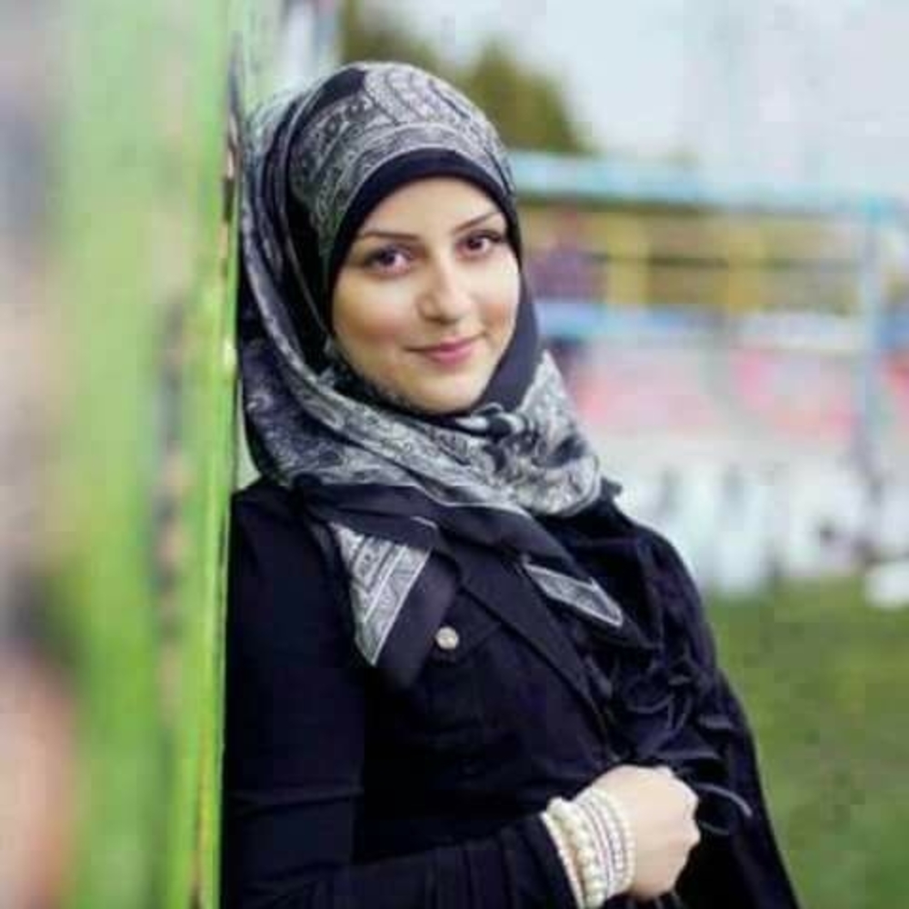 Meet your Posher, Maryam