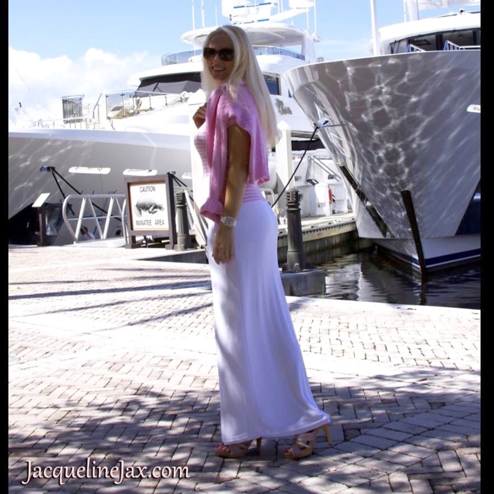 Long white jersey skirt