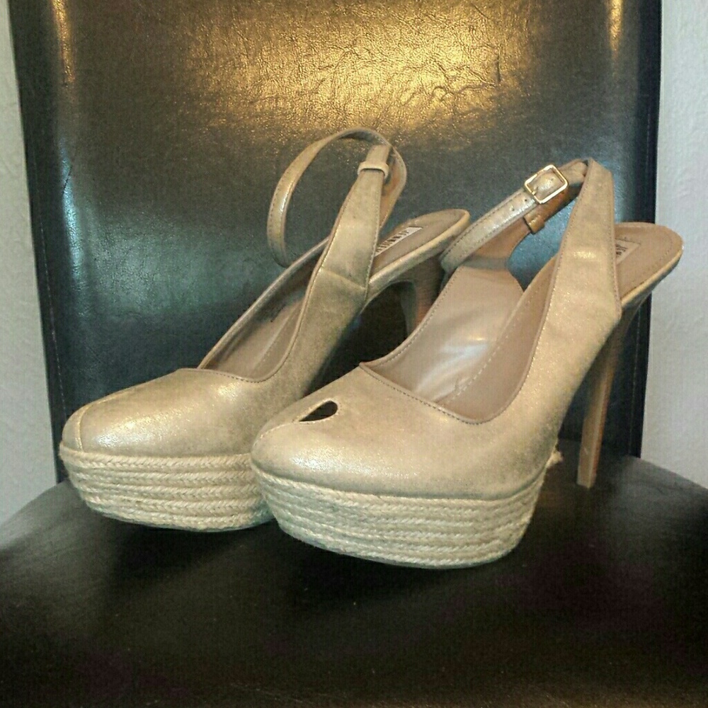 Espandrille pumps high heels