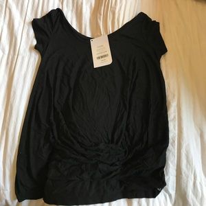 Fabletics shirt