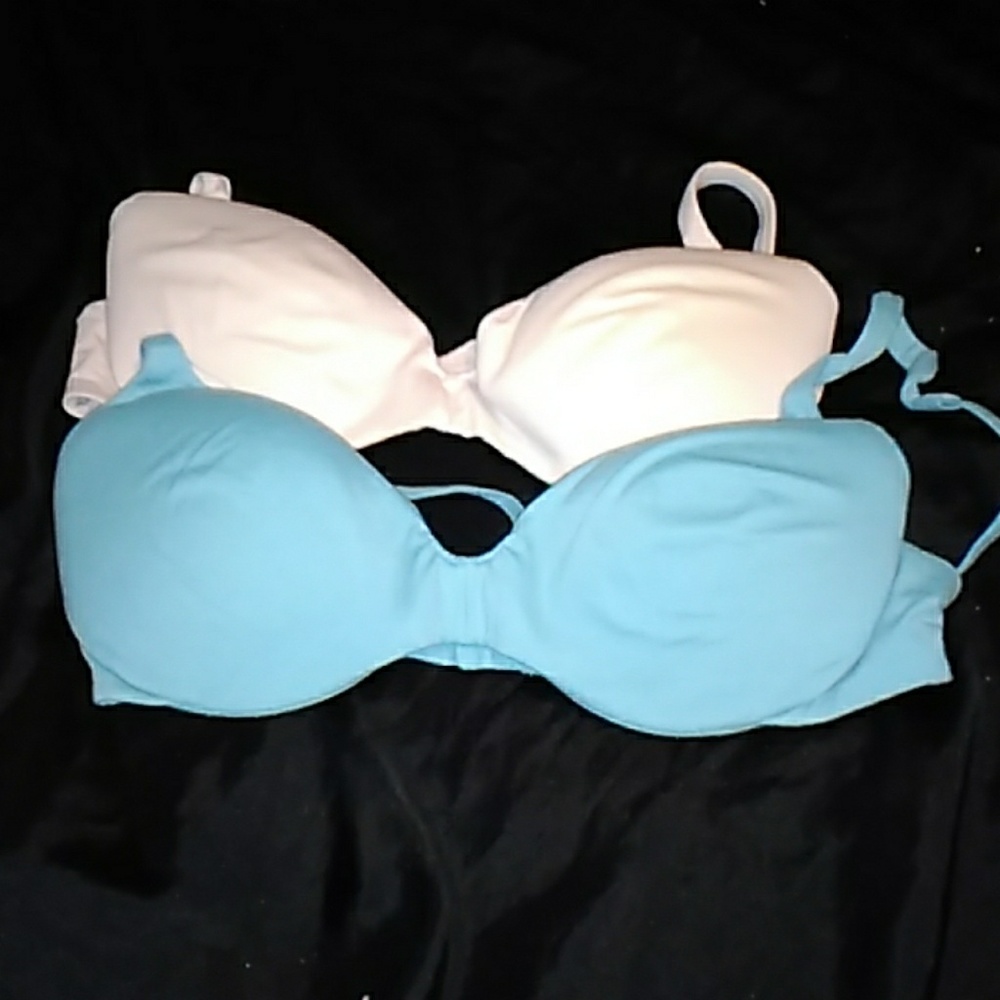 VS Bras