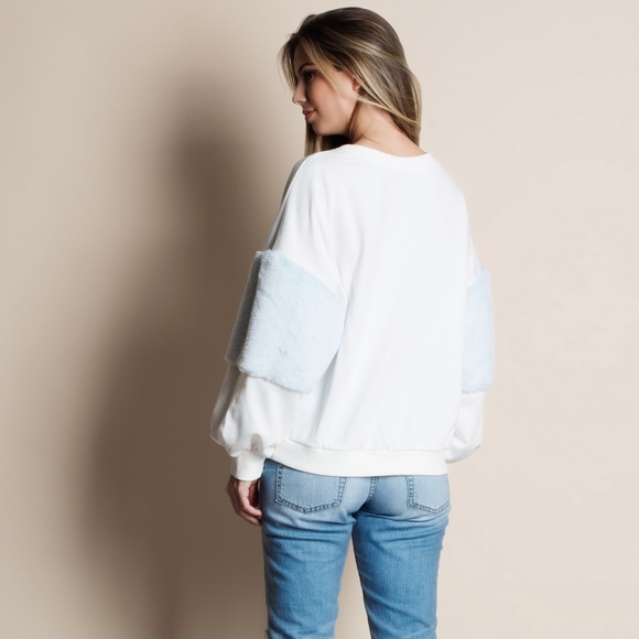 Balloon Sleeve Fur Accent Sweater CHARCOAL - Picture 4 of 5