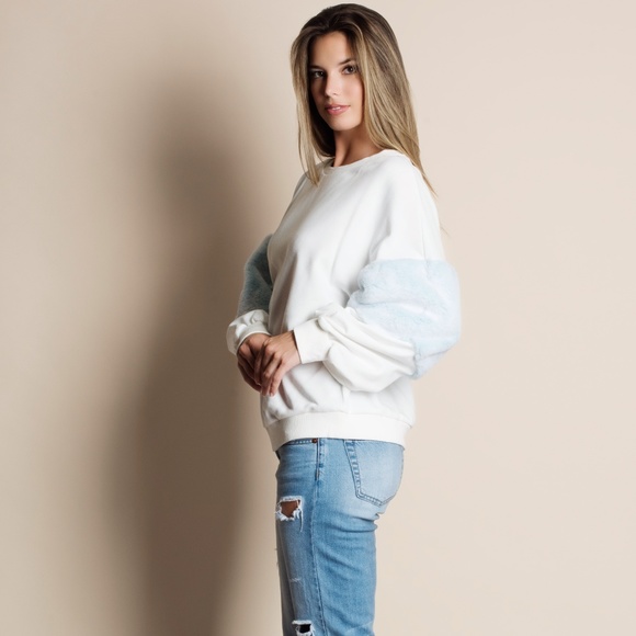 Balloon Sleeve Fur Accent Sweater CHARCOAL - Picture 3 of 5