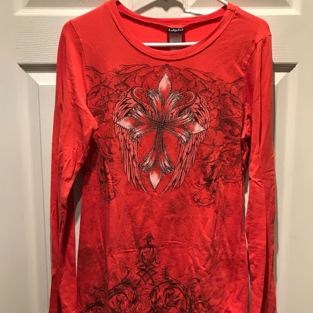 Orange Coral colored w/metallic stones cotton Top