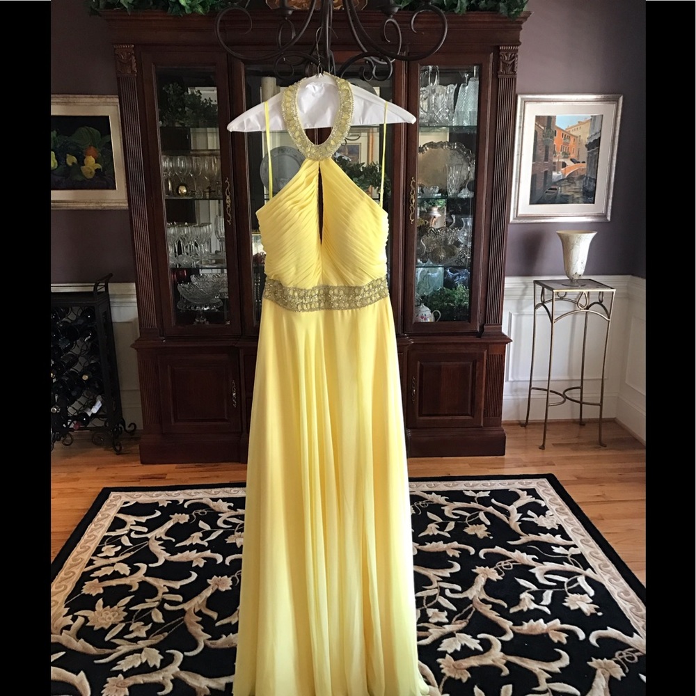 Mori Lee Prom NWT size 10 yellow