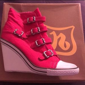 Brand new with box Ashitalia Wedge Sneakers size 8