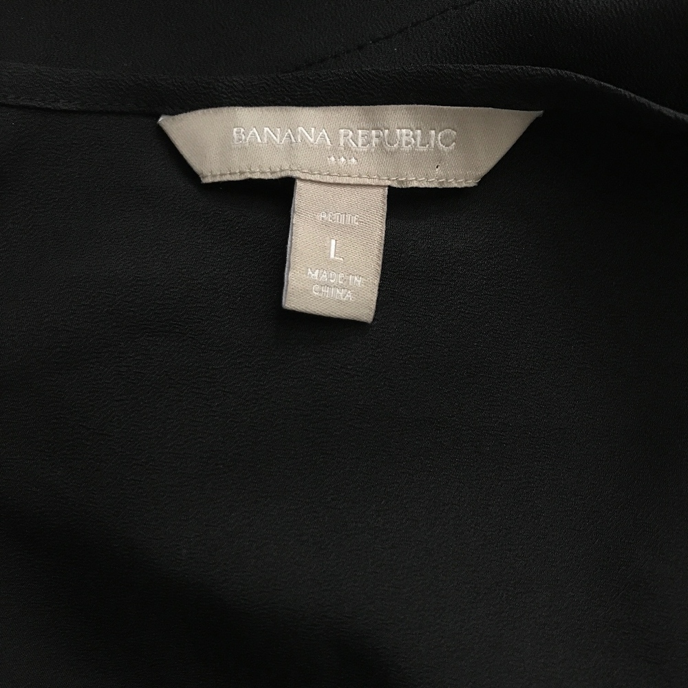Banana Republic Open Back Black Blouse - Picture 5 of 6