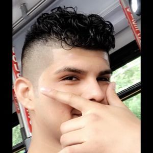 Meet your Posher, Jeyson