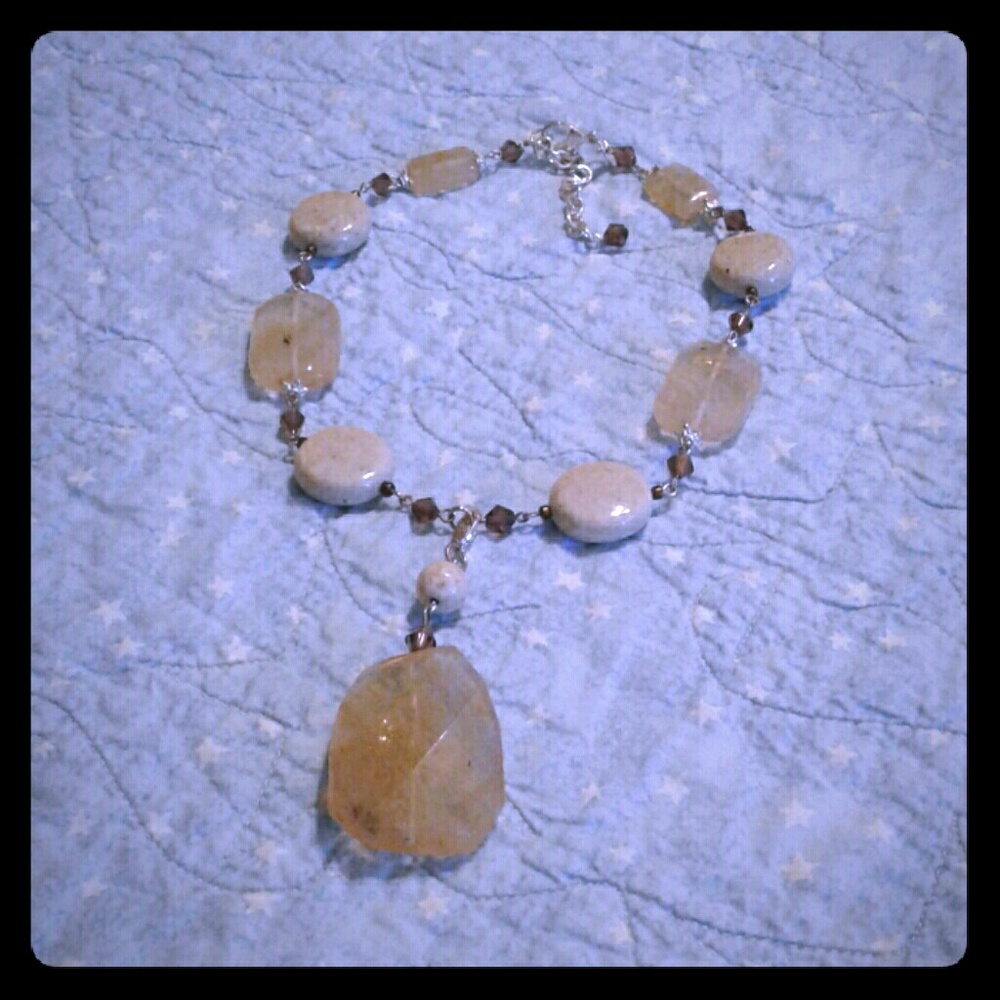 Premier Designs necklace