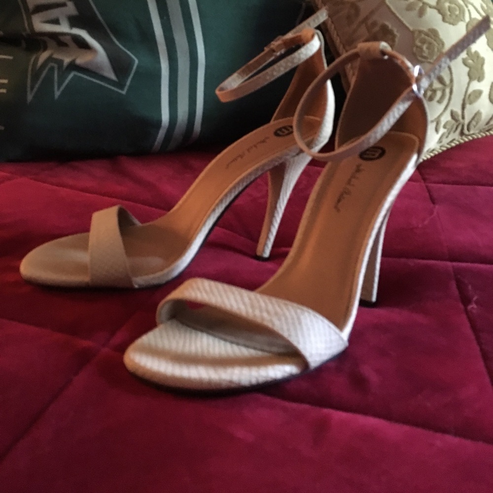 Nude heels