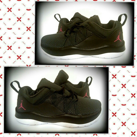 Jordan Girls Deca Fly Gt Sneakers (Black) - Picture 2 of 8