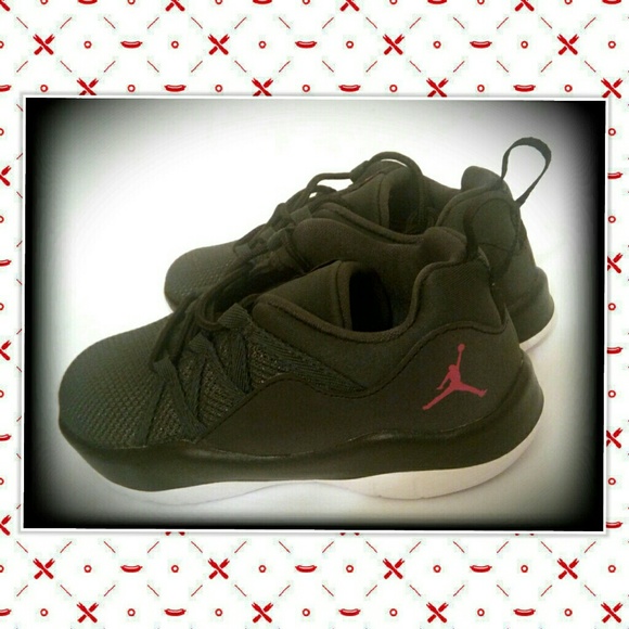Jordan Girls Deca Fly Gt Sneakers (Black) - Picture 3 of 8