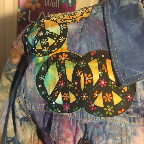 Tye-dye Peace patch jean jacket - Picture 2 of 8