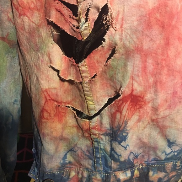 Tye-dye Peace patch jean jacket - Picture 8 of 8