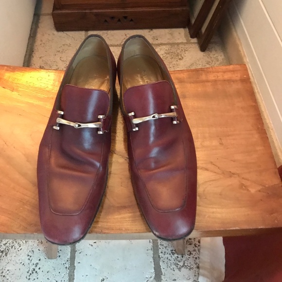 gucci loafers burgundy