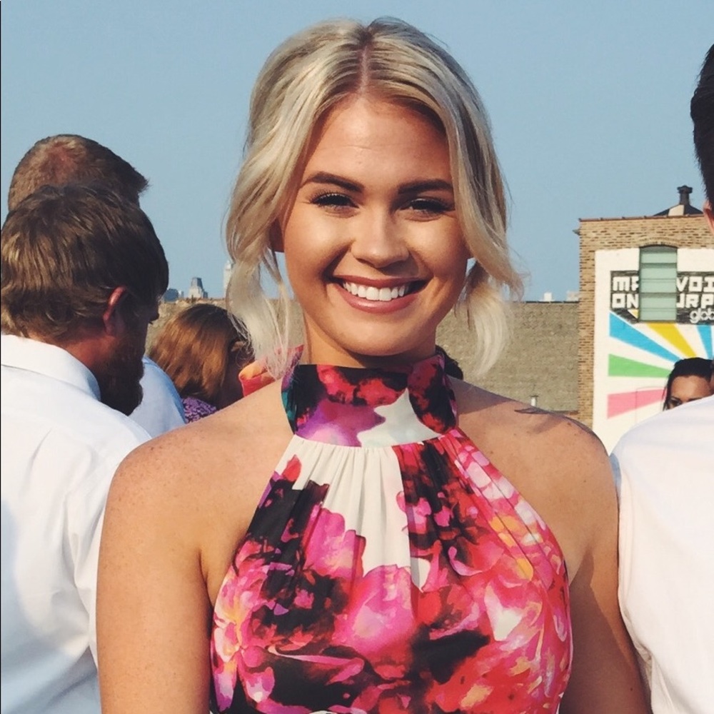 Meet your Posher, Tori