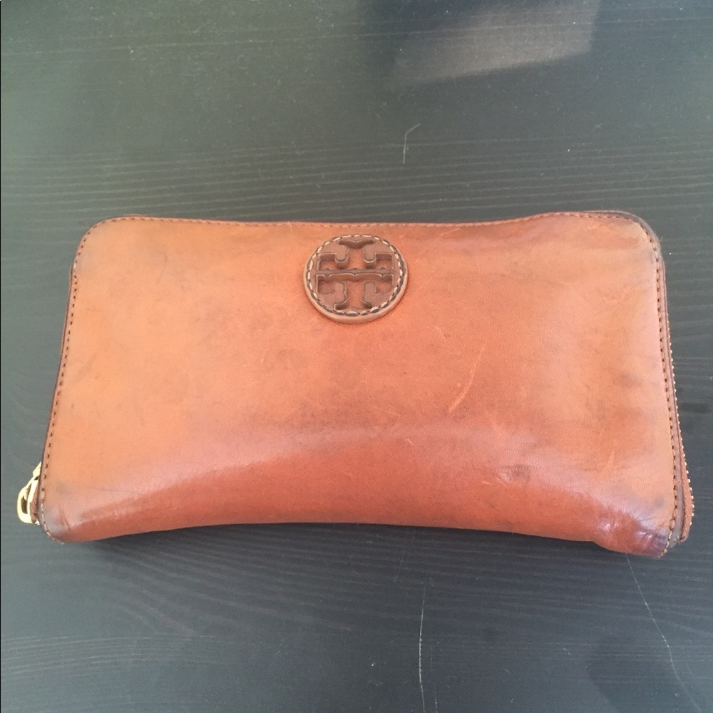Authentic Tory Burch Wallet