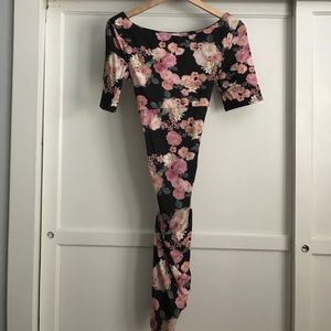 Scoop neck ASOS maternity dress