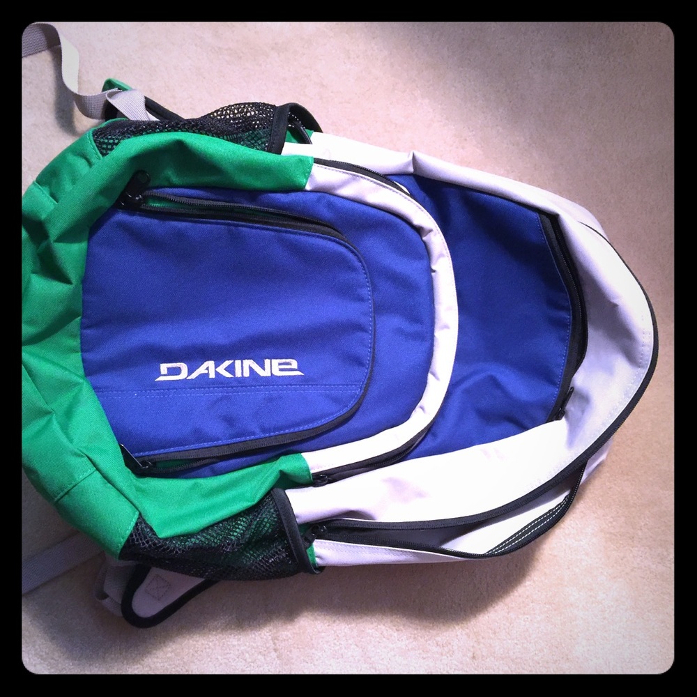 DAKINE Backpack 🎒