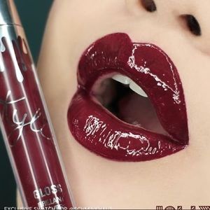 NWT Kylie Cosmetics Holiday Lip Gloss in JOLLY