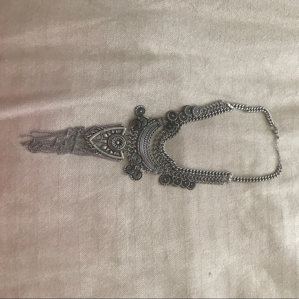 Silver chunky necklace