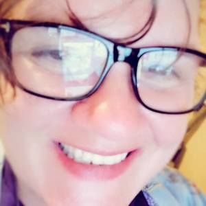 Meet your Posher, Sharon