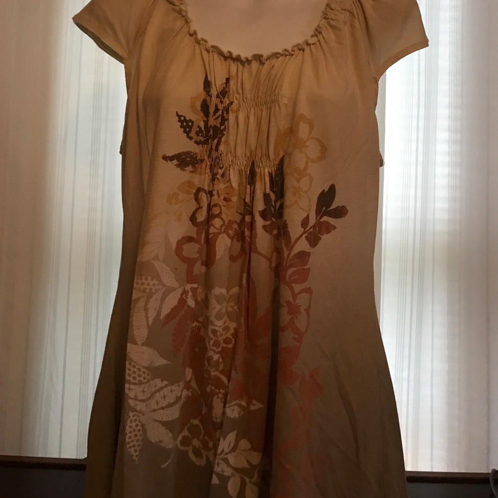 Liz & Co cap sleeve ladies top