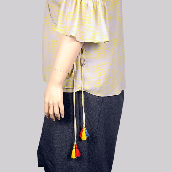 Melissa McCarthy Seven7 Bell Sleeve Top in St Corn - Picture 3 of 3