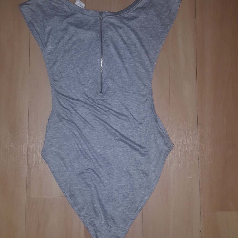 Drop arm bodysuit - Picture 2 of 2