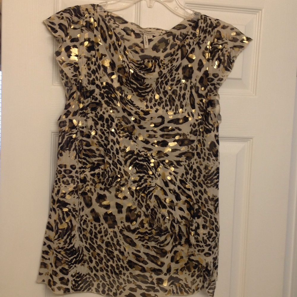 Light and cool animal print top