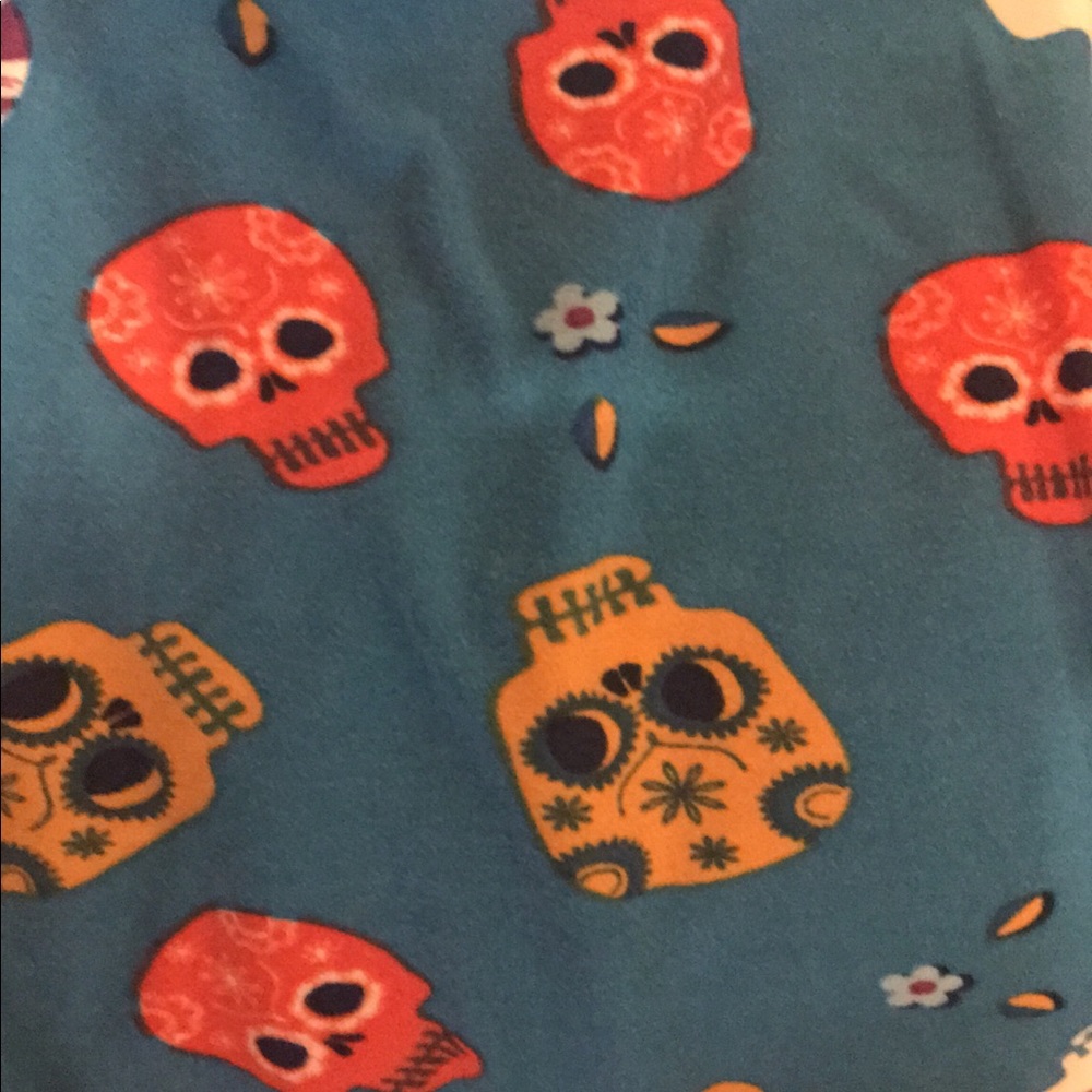 Vintage OS sugar skull LuLaRoe Leggings
