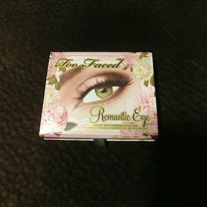 Too Faced Romantic Eye Palette